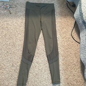 Dark green leggings